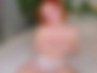 Live cam show with Elfa Mirielle - Spank Red Hair on EXY