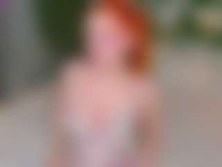 Live cam show with Elfa Mirielle - Spank Red Hair on iamadamtest123.com