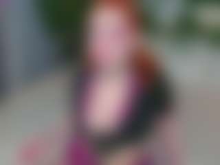 Live cam show with Elfa Mirielle - Red Hair on Camsoda