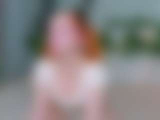Live cam show with Elfa Mirielle - Gray Eyes on Hubzter Live