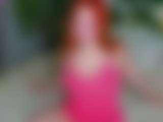 Live cam show with Elfa Mirielle - Red Hair Squirt on Camversity