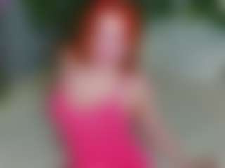 Live cam show with Elfa Mirielle - Red Hair Squirt on Porn Luv