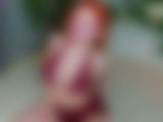 Live cam show with Elfa Mirielle - Gray Eyes on Camsoda