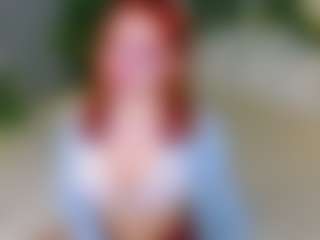 Live cam show with Elfa Mirielle - Asshole Red Hair on TastyBlacksLive