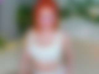 Live cam show with Elfa Mirielle - Hairy on madthumbs