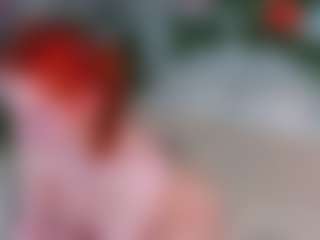 Live cam show with Elfa Mirielle - Hairy Armpits on Camsoda