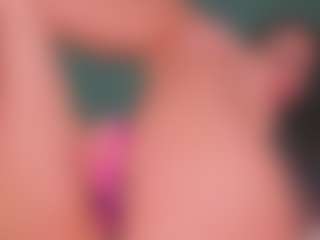 SARA SAENZ's Live Sex Cam Show