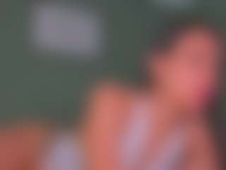 SARA SAENZ's Live Sex Cam Show