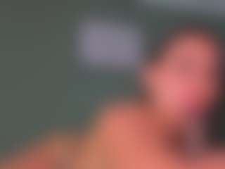 SARA SAENZ's Live Sex Cam Show
