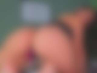 SARA SAENZ's Live Sex Cam Show