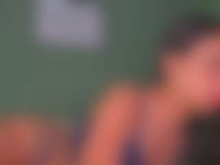 SARA SAENZ's Live Sex Cam Show