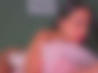 SARA SAENZ's Live Sex Cam Show