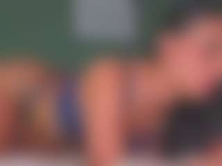 SARA SAENZ's Live Sex Cam Show