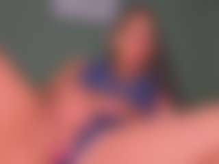 SARA SAENZ's Live Sex Cam Show