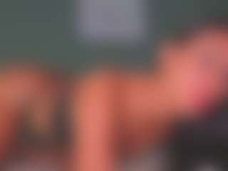 SARA SAENZ's Live Sex Cam Show