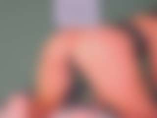 SARA SAENZ's Live Sex Cam Show
