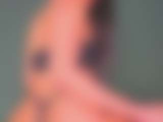 SARA SAENZ's Live Sex Cam Show