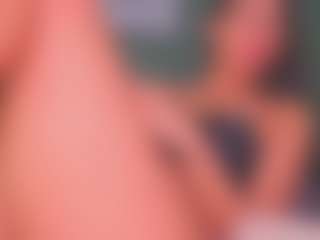 SARA SAENZ's Live Sex Cam Show