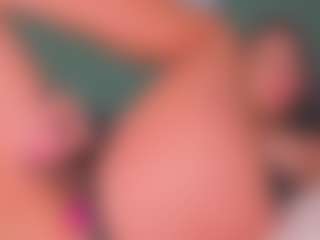 SARA SAENZ's Live Sex Cam Show