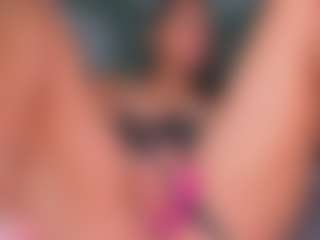 SARA SAENZ's Live Sex Cam Show