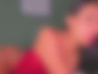 SARA SAENZ's Live Sex Cam Show