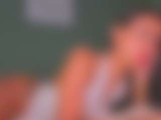 SARA SAENZ's Live Sex Cam Show