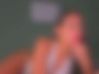 SARA SAENZ's Live Sex Cam Show