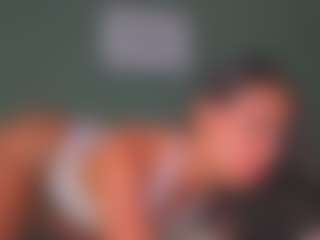 SARA SAENZ's Live Sex Cam Show