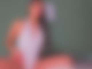 SARA SAENZ's Live Sex Cam Show