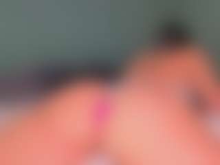 SARA SAENZ's Live Sex Cam Show