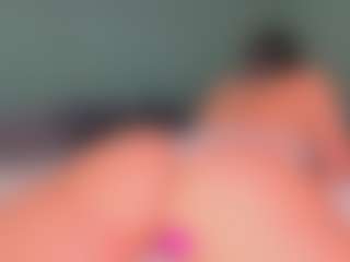 SARA SAENZ's Live Sex Cam Show