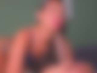 SARA SAENZ's Live Sex Cam Show