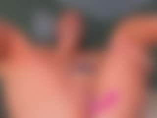 SARA SAENZ's Live Sex Cam Show