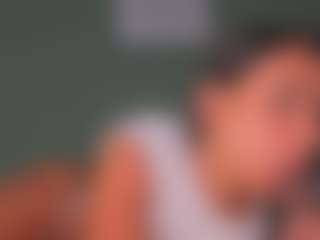 SARA SAENZ's Live Sex Cam Show