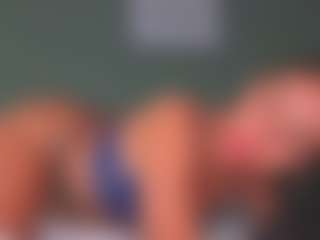 SARA SAENZ's Live Sex Cam Show