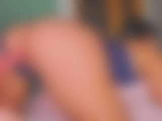 SARA SAENZ's Live Sex Cam Show