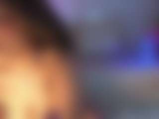 Siaadamss MILF webcam performer live streaming
