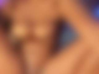 Siaadamss MILF webcam performer live streaming
