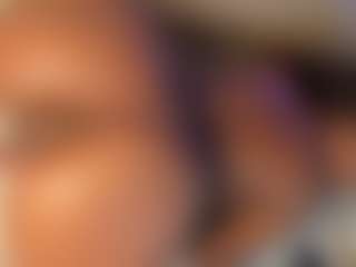 Live cam show with Siaadamss - Black Middle Aged on Cam Slut