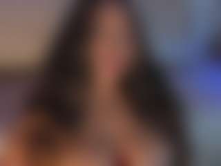 Live cam show with Siaadamss - Ebony Middle Aged on Camsoda | colombia