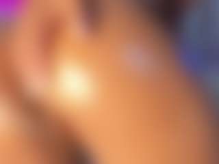 Spettacolo in cam dal vivo con Siaadamss - Black MILF su Camsoda | colombia