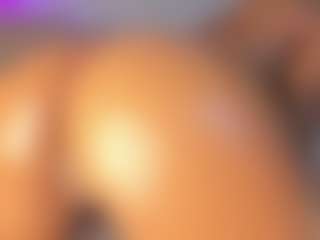 Live cam show with Siaadamss - Black Dildo on Camsoda | colombia