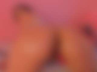 Valen Toro's Live Sex Cam Show