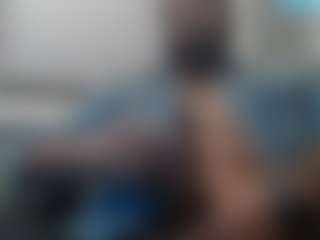 SexyMixedMan4200's Live Sex Cam Show
