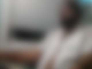 SexyMixedMan4200's Live Sex Cam Show