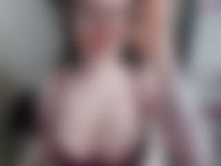 Live cam show with Anna Angel - Squirt on CamSodaAdn