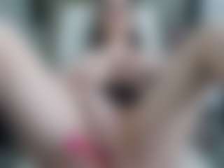 Live cam show with Anna Angel - Fingers on AdultVida.com
