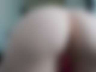 Live cam show with Anna Angel - Tease Toys on liverealitysex.com