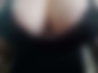 Live cam show with Anna Angel - Indian Petite on camwithhim.com