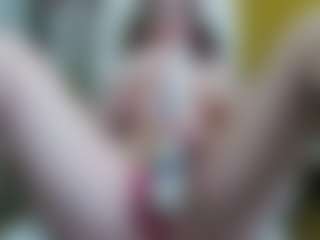 Live cam show with Anna Angel - Dildo Or Vibrator on WildCum